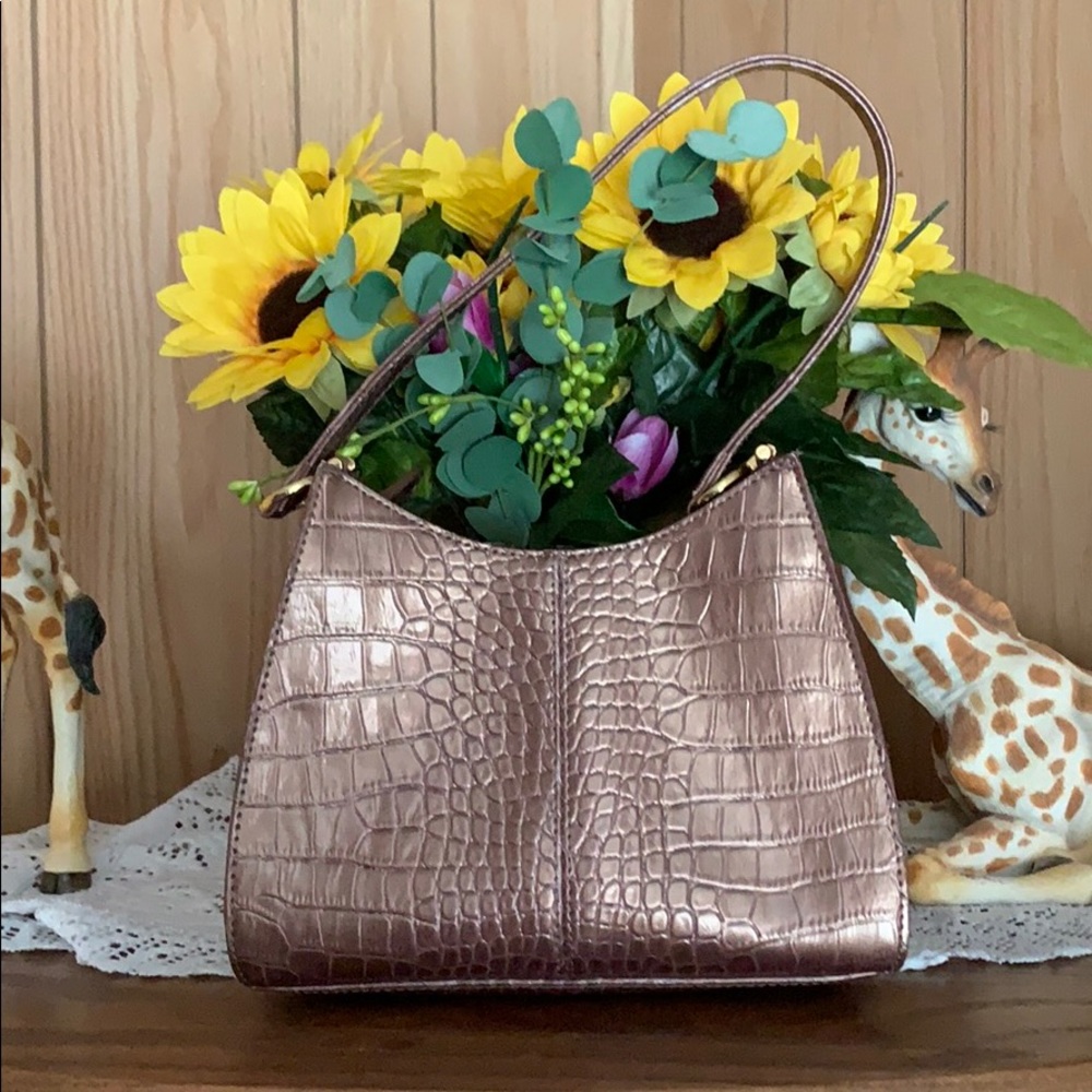 ✨HP✨ Liz Claiborne Bronze Mini Purse